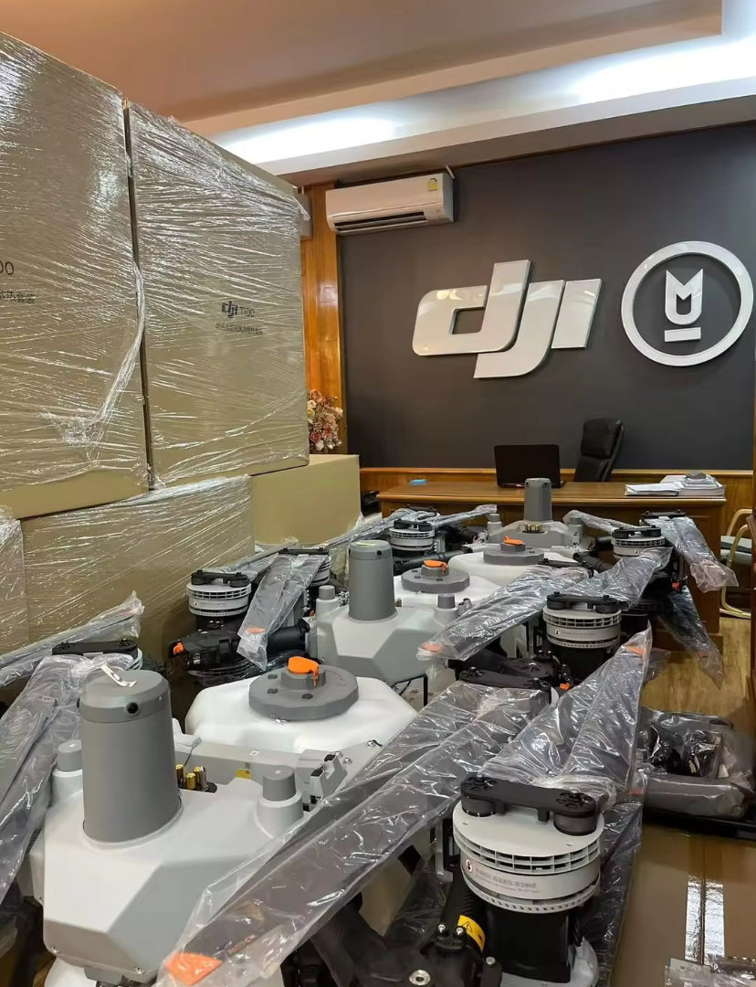 DJI Agras T100 Agro Sprayer Drone - Platinum Set